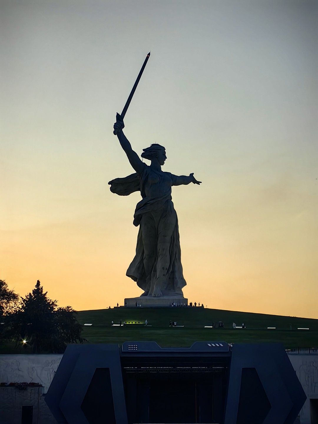Мамаев курган: от первого боя до наших дней (Анна)