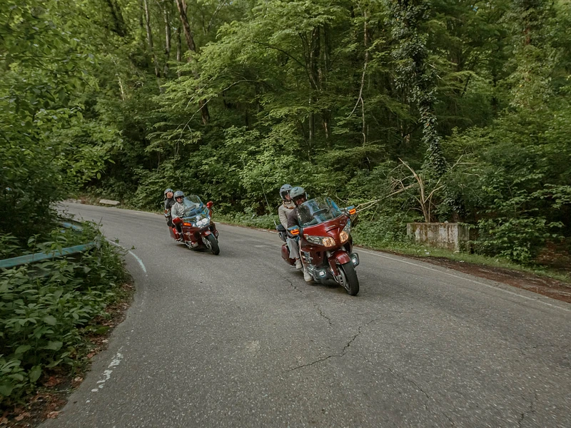 Пассажиром на мотоцикле - к Змейковским водопадам
