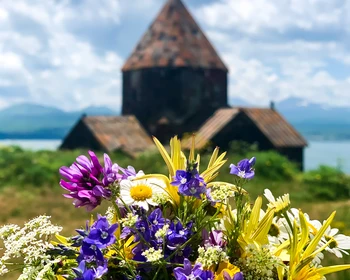 Севан, дегустация на винодельне и переезд в горы