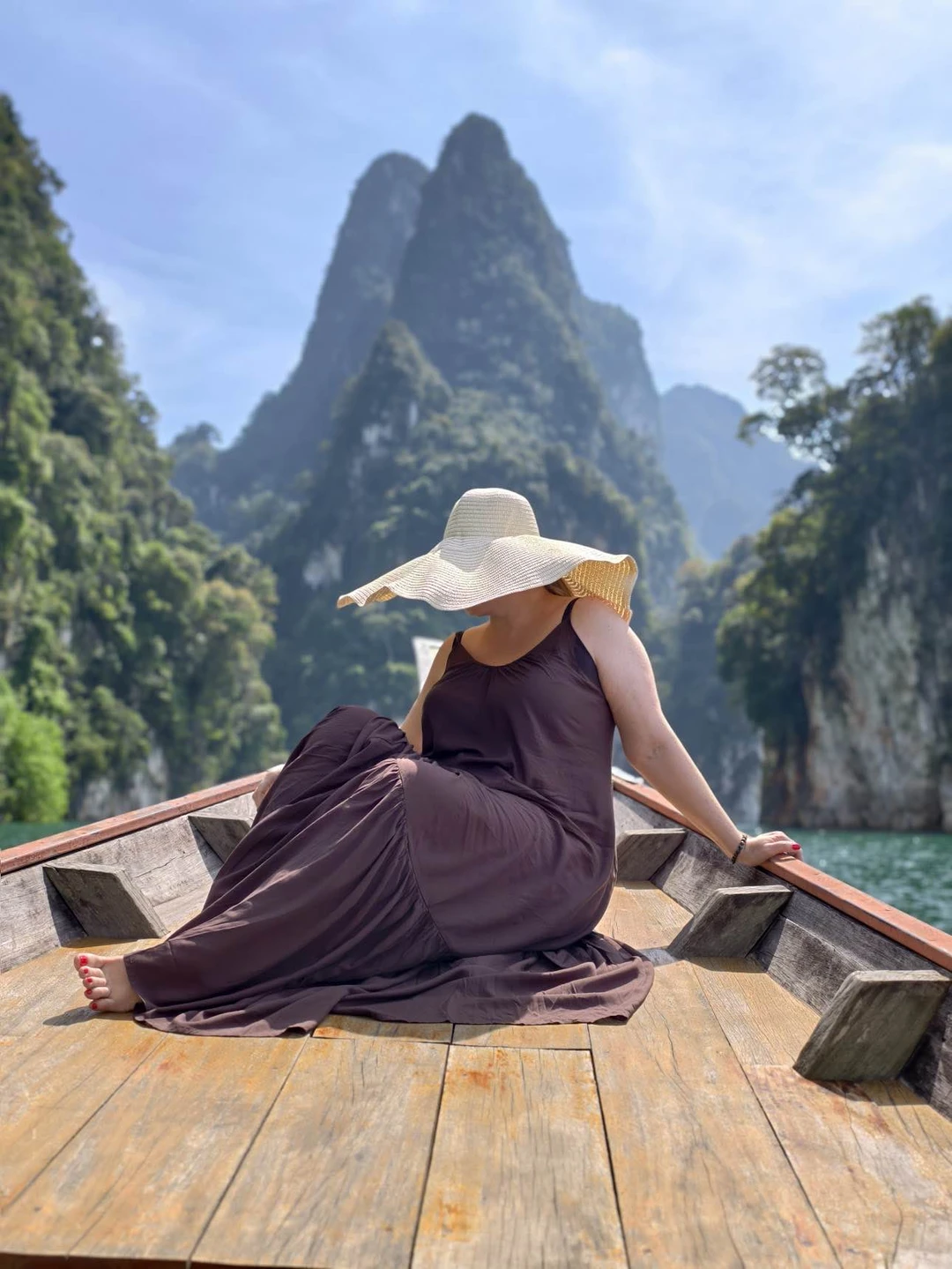 Я была в Тае много раз. Но именно это экскурсия и ее автор, меня удивили. Неожиданные