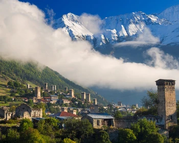 Музей Местии, качели в Хешкили и горнолыжный курорт «Хацвали»