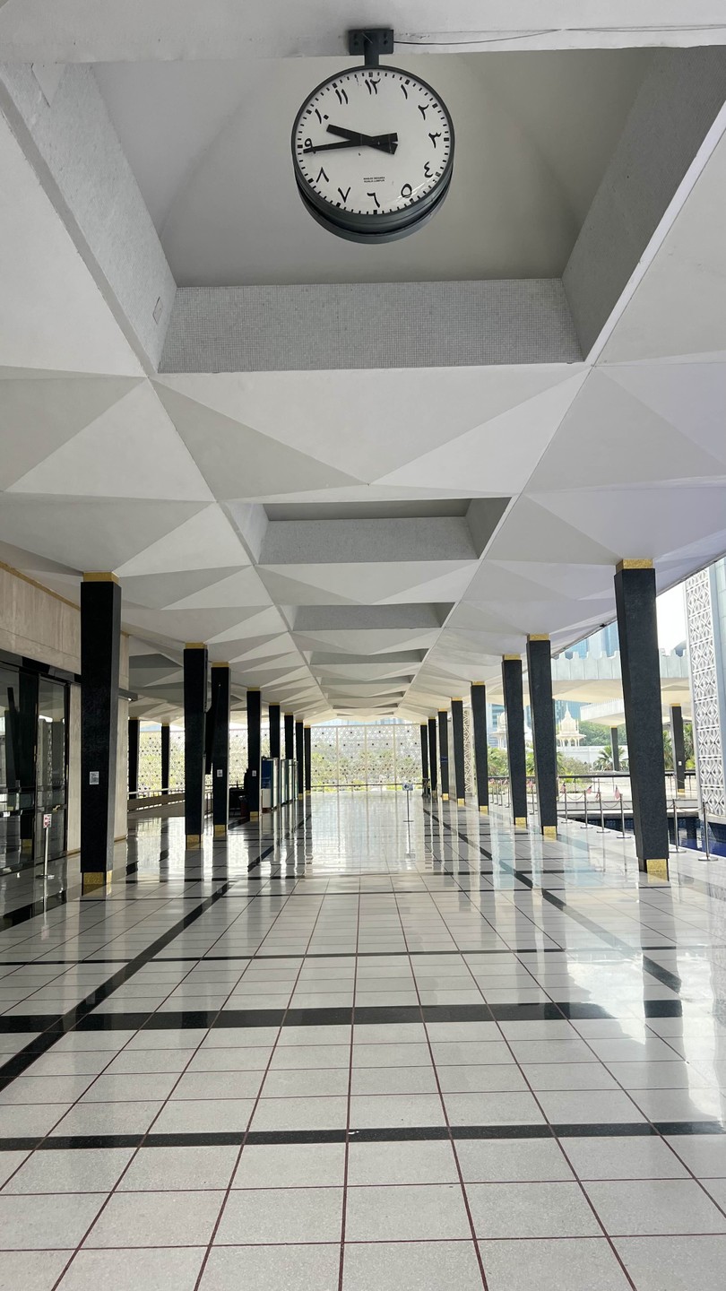 Спасибо большое за экскурсию, мы получили много информации, было очень интересно!!! Всем советуем эту экскурсию для знакомства с городом и страной!