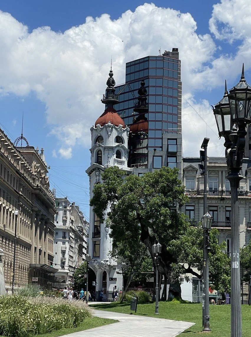 Замечательная экскурсия, узнала много нового, Светлана интересный собеседник. Рекомендую!