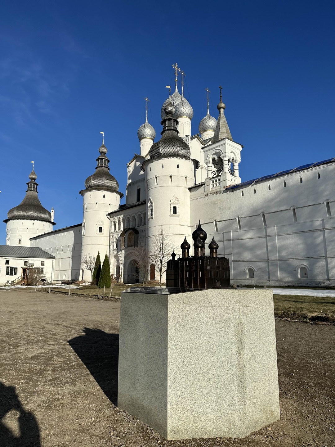 Нашей небольшой компании все очень понравилось, было интересно, легко и весело:) Спасибо большое Ксении!