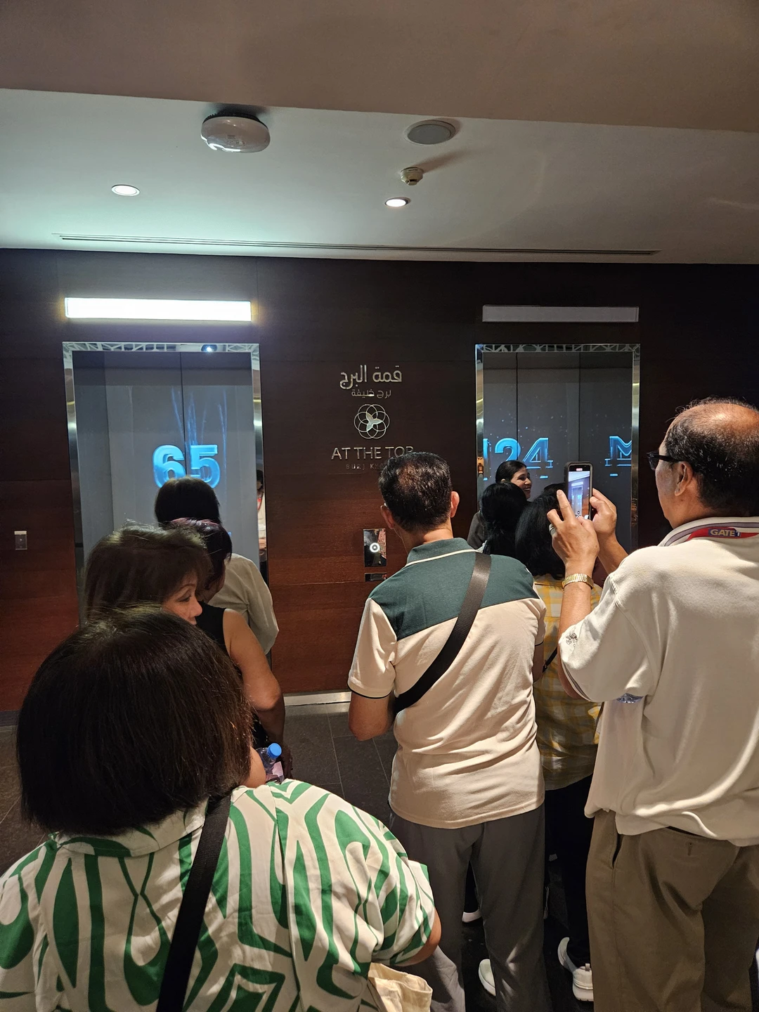 Спасибо Виктории за возможность приобрести билеты из дома. Через несколько минут после оплаты российской картой билеты