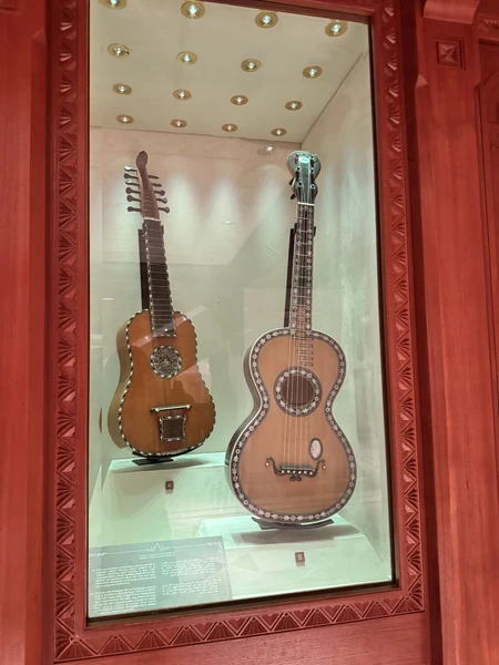 Экскурсия «Влюбиться в Маскат» с Марьям - это прекрасный выбор нашей поездки в Маскат. За один