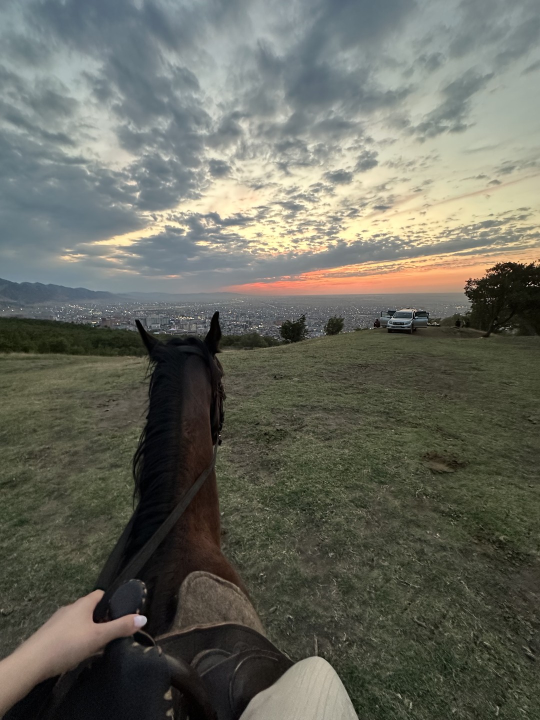 Мы идём с конём: прогулки на лошадях в Агачауле (ирина)