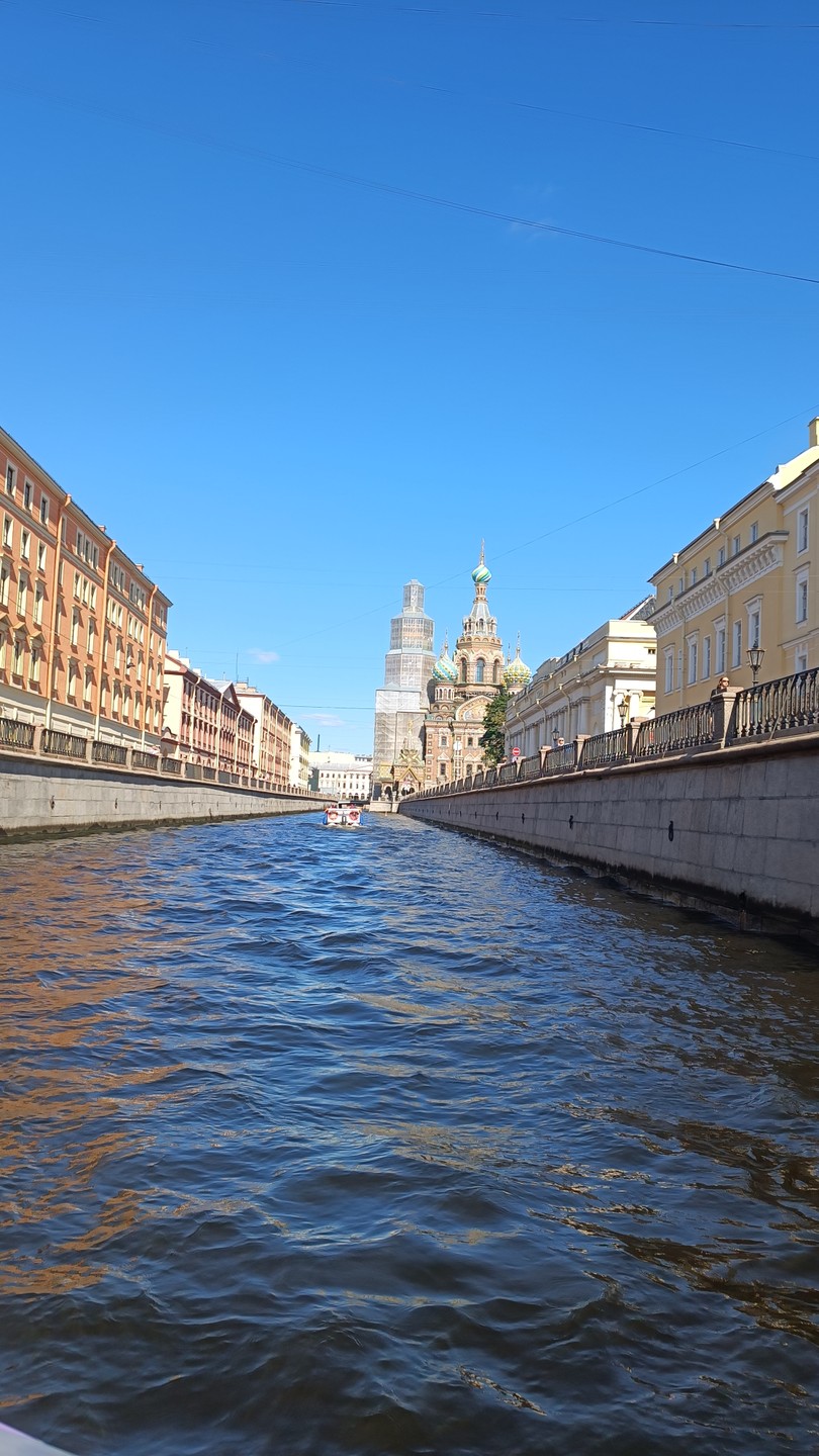 На катере - по малым рекам и каналам Петербурга (Вера)