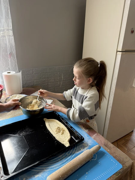 Очень душевная поездка! От отеля забрали, в культуру грузинскую погрузили, готовить научили, вкусно накормили, прогулялись по