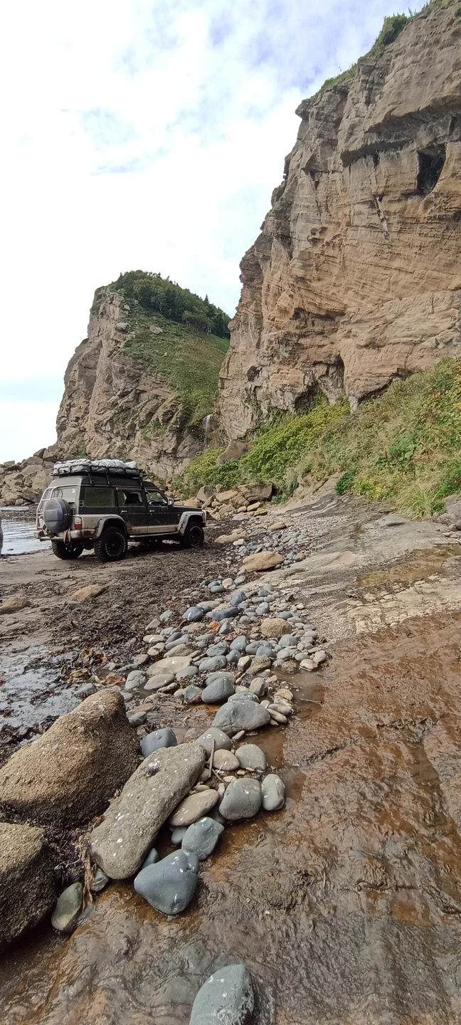 Прилететь за 10 000 км из Калининграда на Сахалин стоило бы только ради этого путешествия на край земли на мыс Крильон.