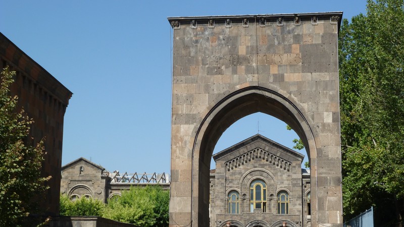 Святопрестольный Эчмиадзин - из Еревана