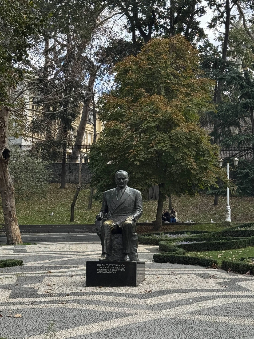 Хочу выразить благодарность гиду Гюркану и поделиться своими впечатлениями. Нам повезло с гидом! Гюркан не просто