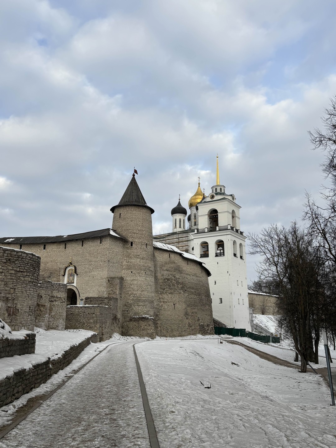 Фото отзыва 5: экскурсия "Каменные стражи Северной Руси: Псков, Изборск и Печоры"