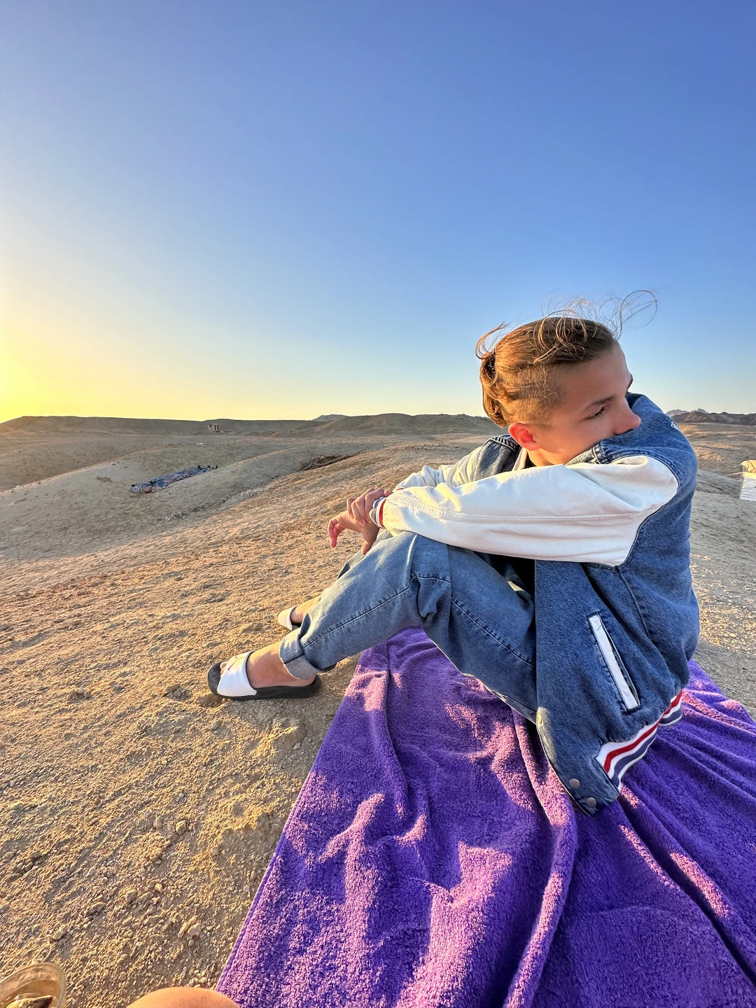 Наконец добралась написать отзыв. Надо было раньше. Отдыхали в феврале, сыну было 13, хотелось встретить как-то