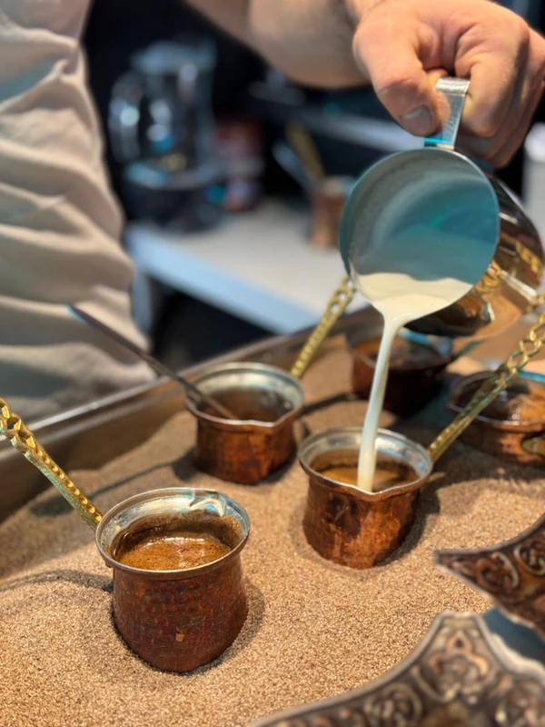 Московская кофейная культура + дегустация 4 необычных видов кофе (14+)