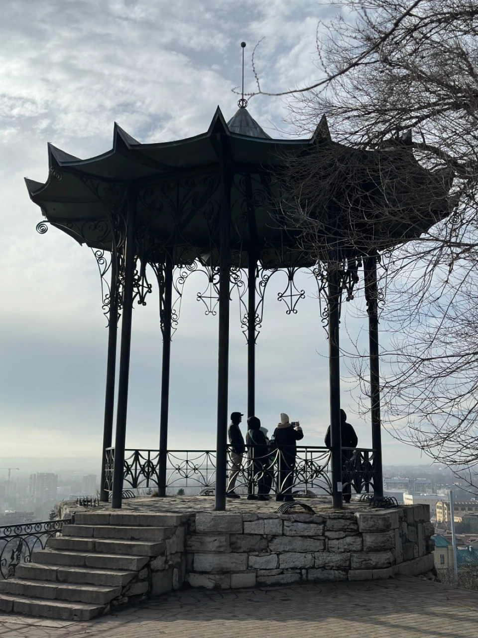 Мы были в регионе впервые. Александр и Сергей провели удивительно интересную экскурсию для нашей группы 8
