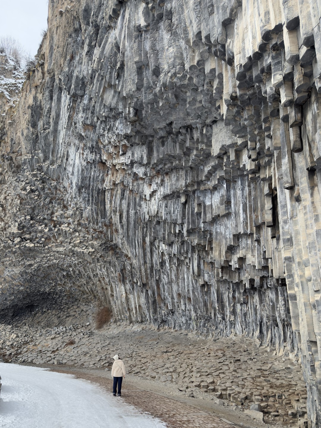 Спасибо за отличную организацию наших экскурсий. Все было четко и удобно. Гид, который нас познакомил с