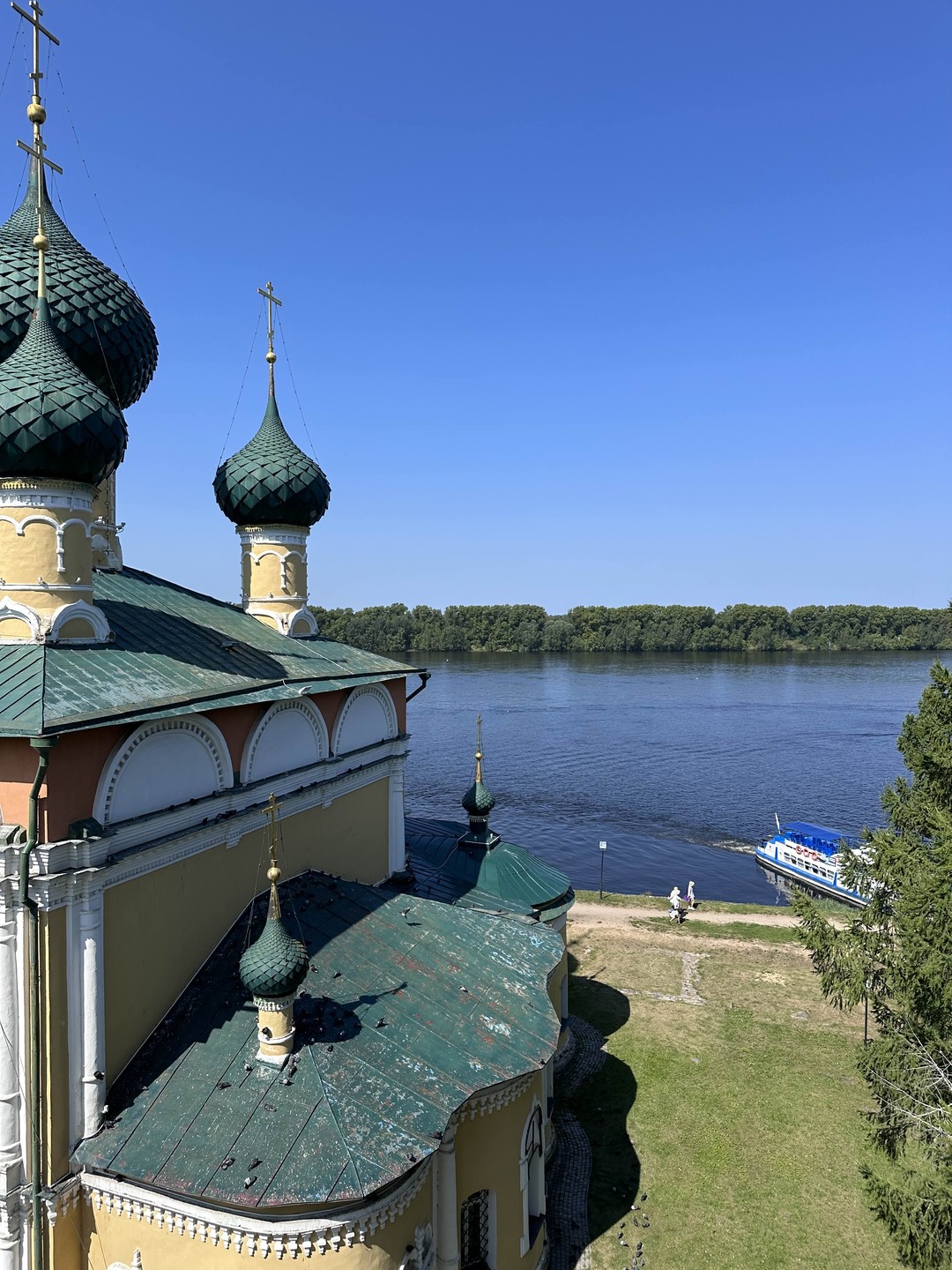 Большое спасибо Олегу за чудесную экскурсию! Все прошло на одном дыхании: интересно, познавательно и совсем не