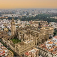 Севилья: жаркая столица Андалусии