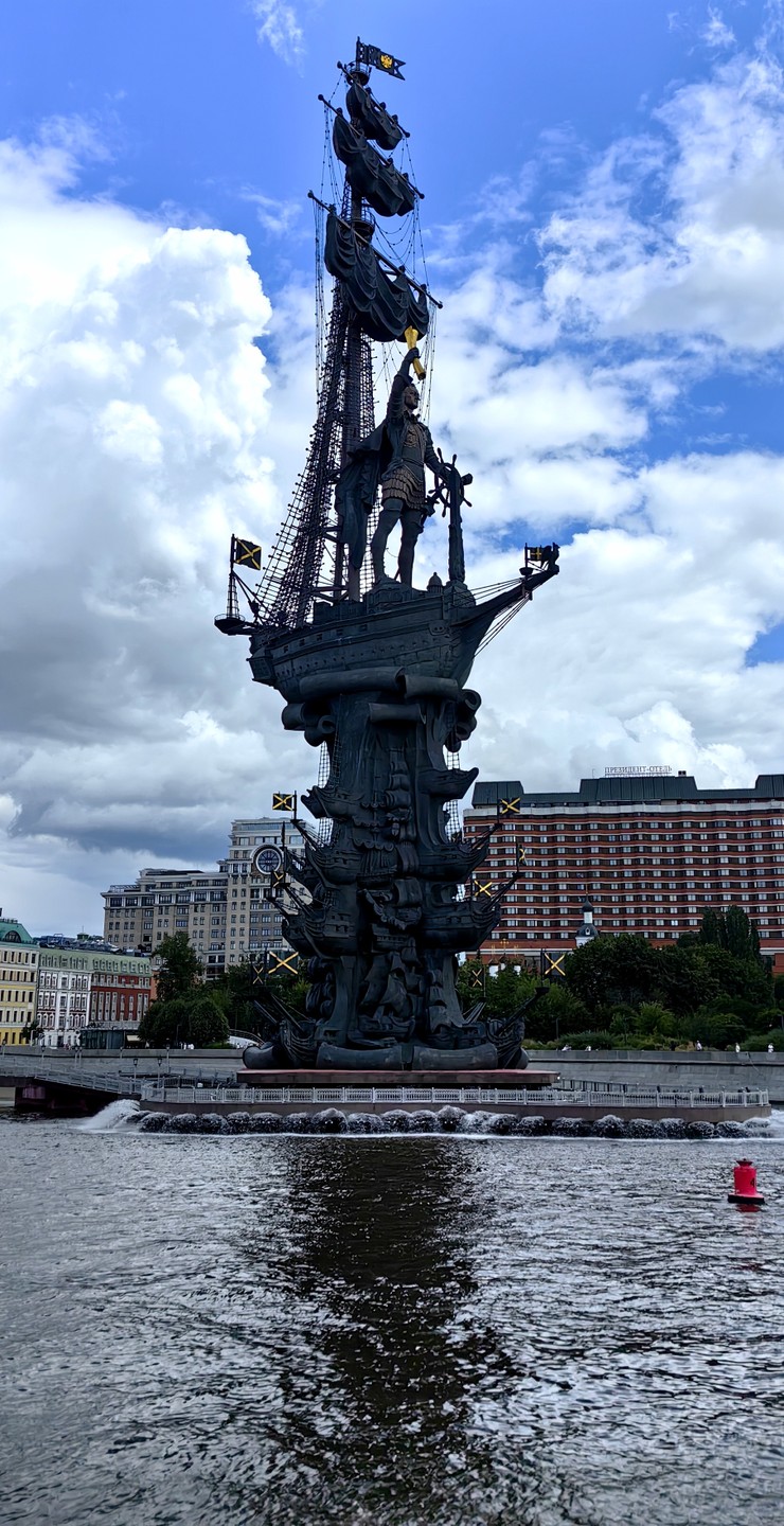 Речная прогулка по центру Москвы от парка «Зарядье» (круговая) (Вадим)