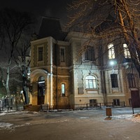 Фото отзыва 2: экскурсия "История со вкусом: необычные дома и бары на Чистых прудах 18+"