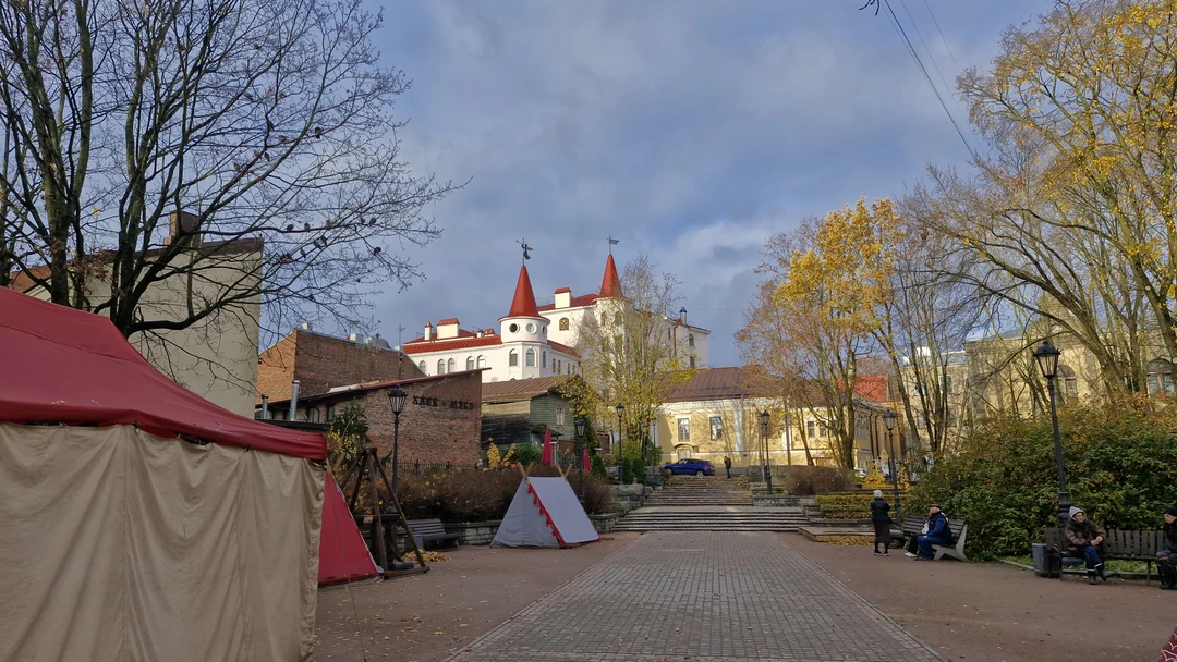 Выборг в компании художника (Александр)