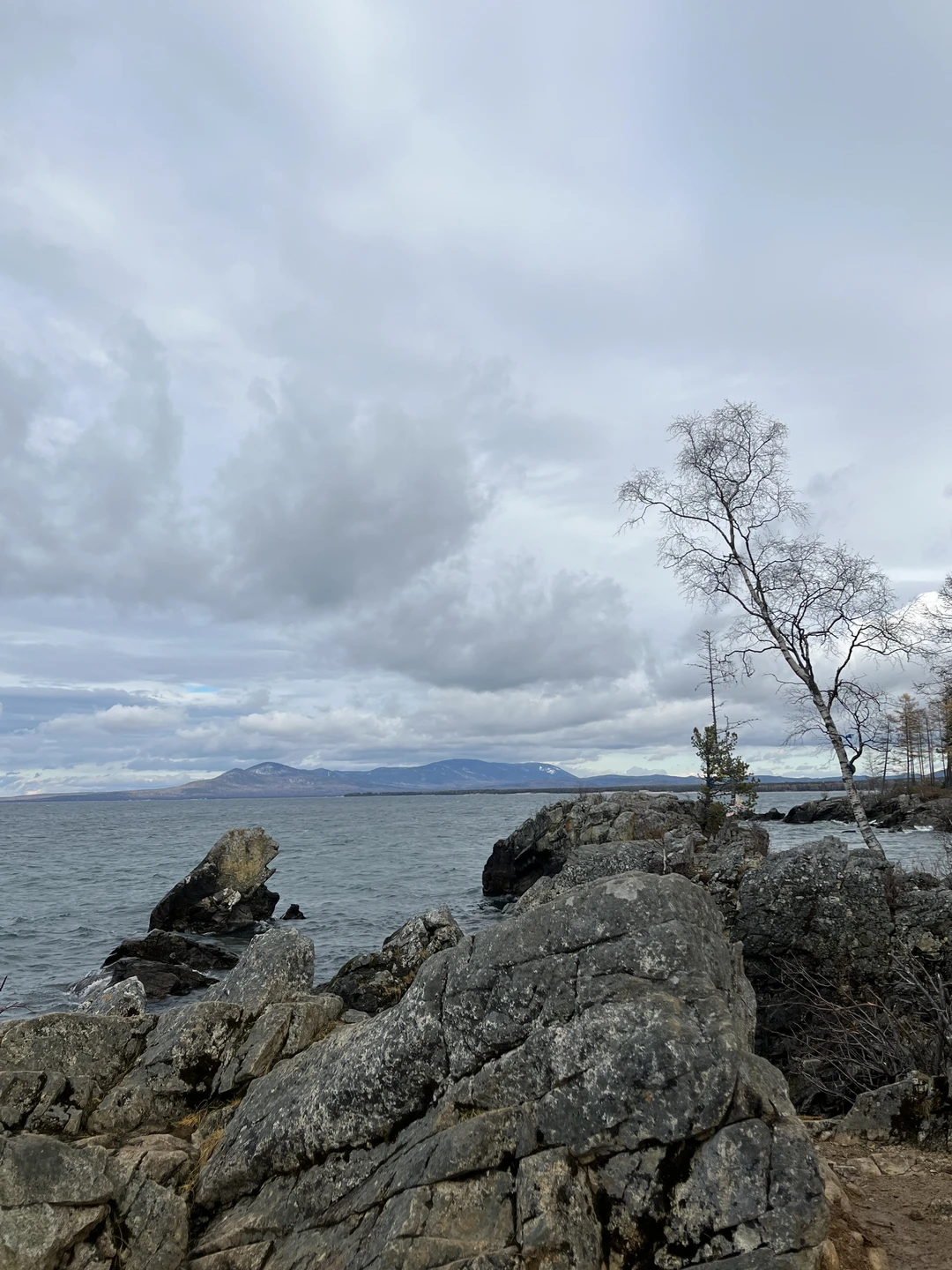 Прекрасная поездка: возможность посмотреть на Байкал со стороны Бурятии. Увидела много новых мест, куда хочу потом