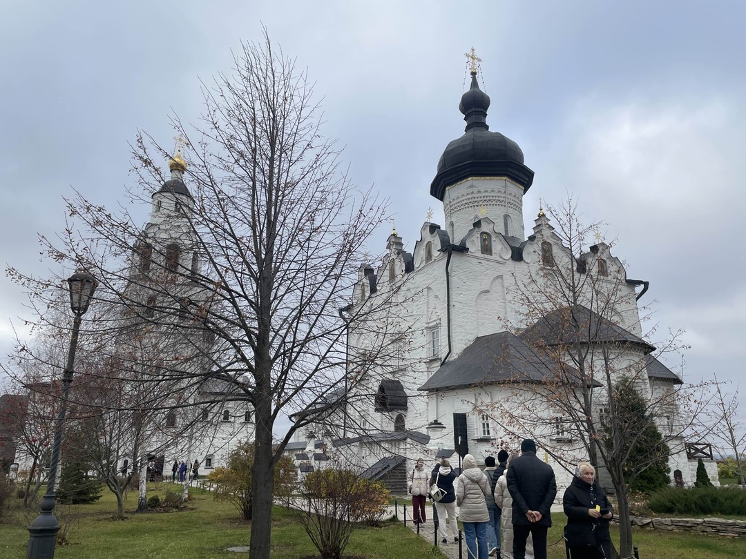 Остров-град Свияжск, Храм всех религий и Раифский монастырь за 1 день (Елена)