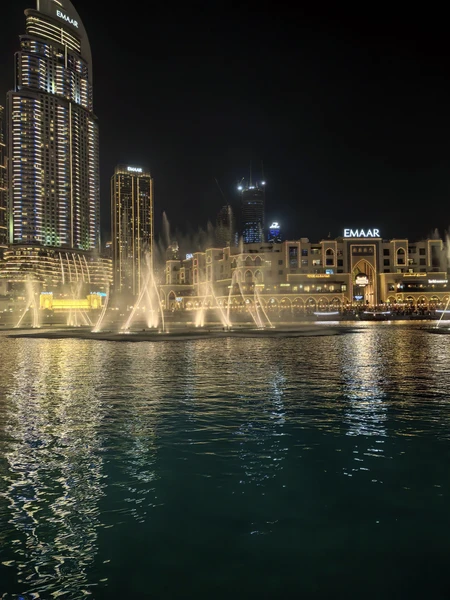 Экскурсия очень понравилась, было достаточно времени на осмотр достопримечательностей и на покупки. Узнали много интересного, полны