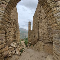 Фото отзыва 3: экскурсия "Аул-призрак Гамсутль, подземный Салтинский водопад и поляна Айвазовского за 1 день"