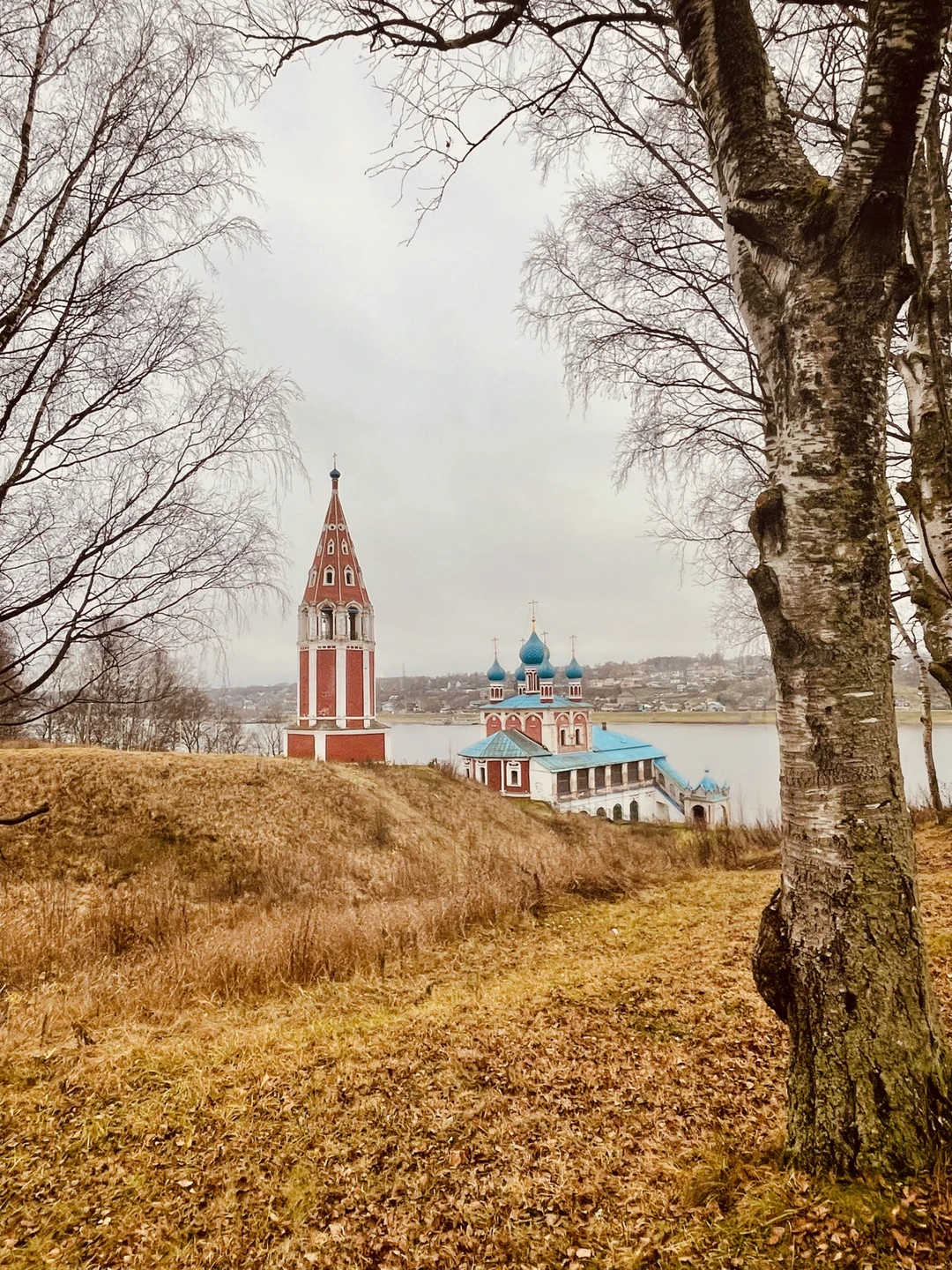 Очень интересная экскурсия! Анна с большой душой и любовью рассказывала о своем городе, много интересной информации