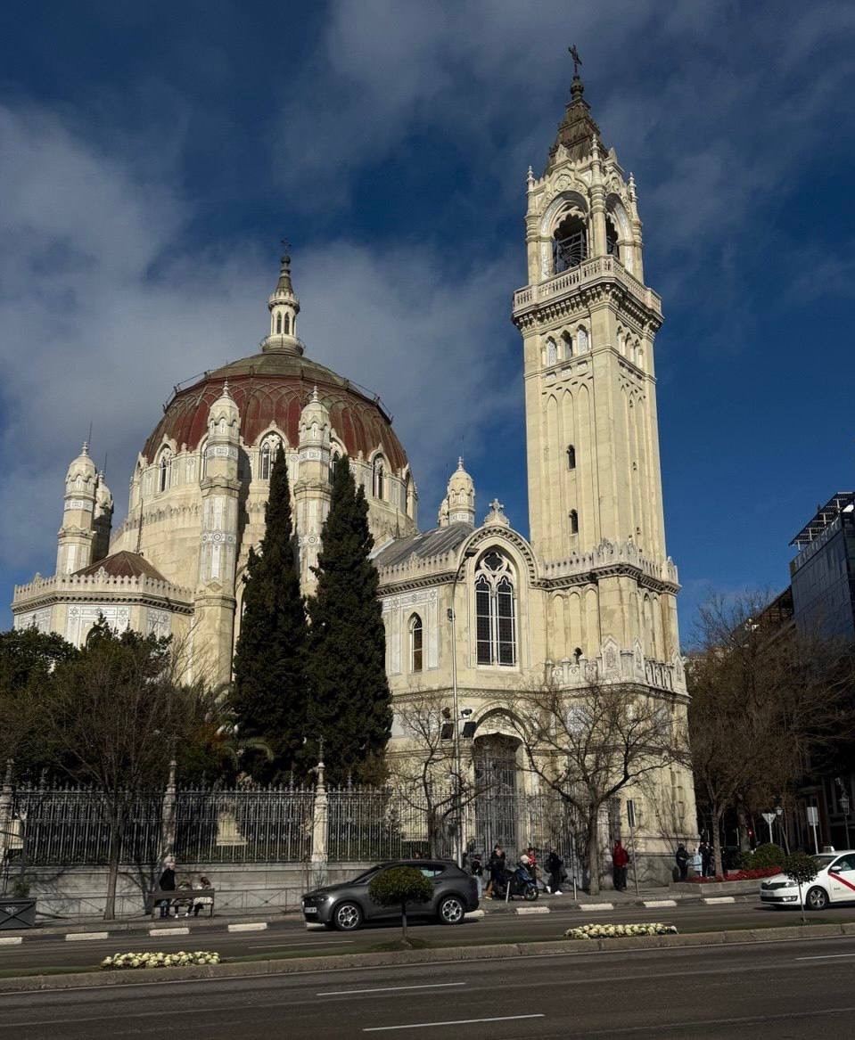 Экскурсия по Мадриду на машине с Ильёй стала настоящим открытием