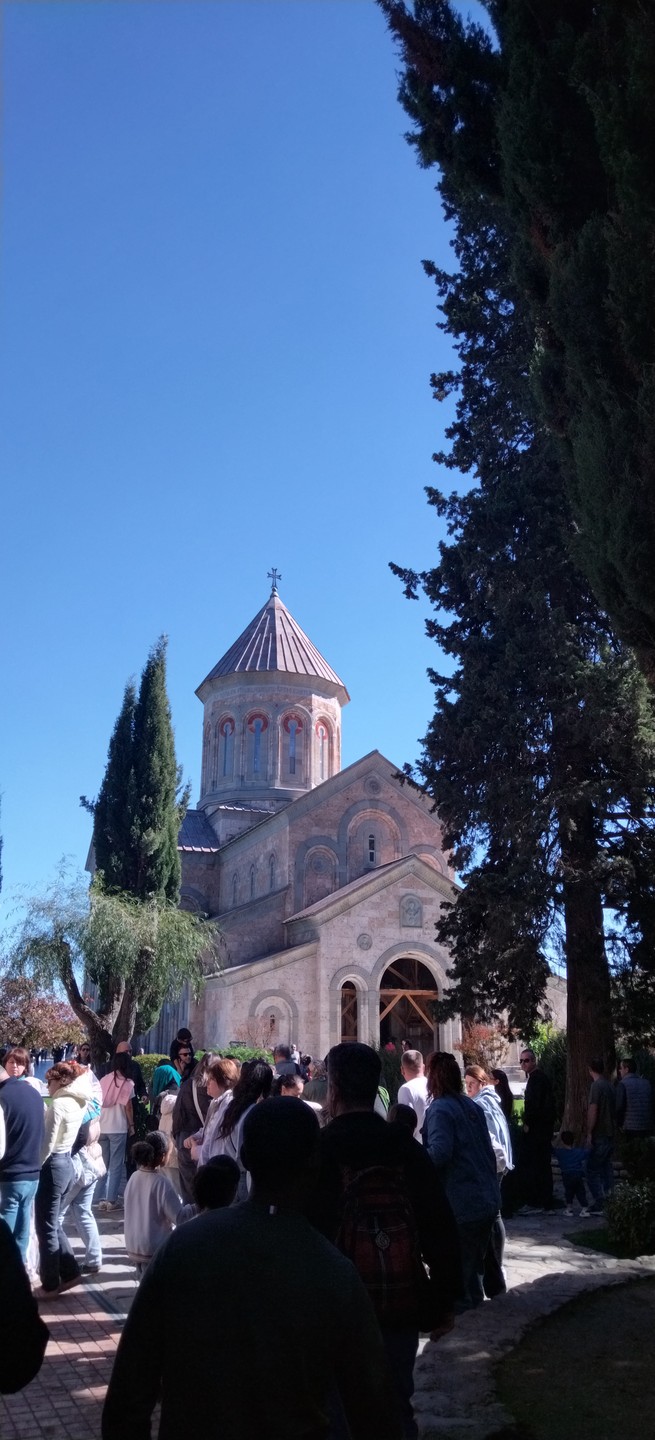 Винно-горные каникулы с днём у моря: из Тбилиси в Батуми через Казбеги и Кахетию (Ирина)