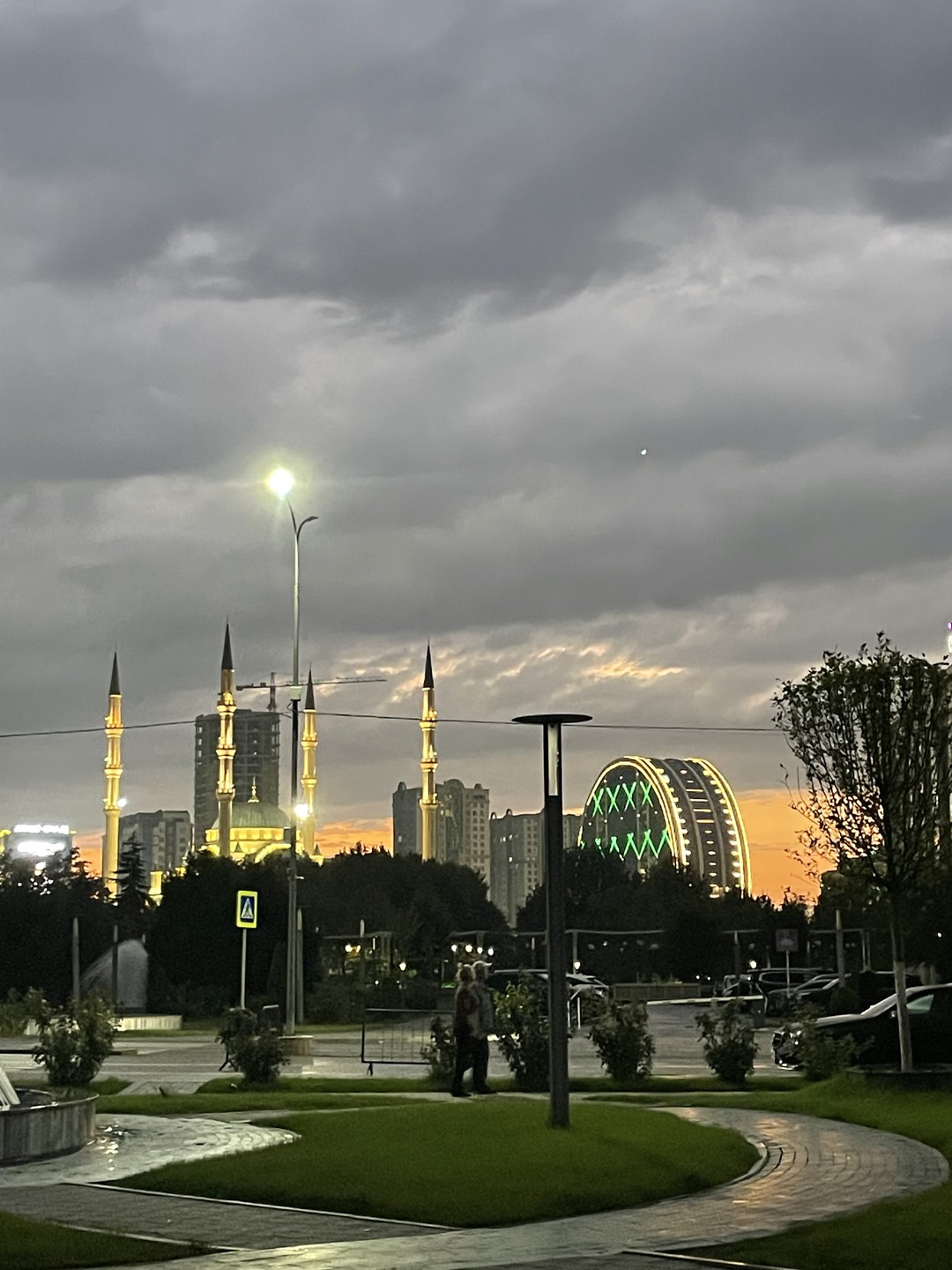 Из Махачкалы - в Чеченскую республику (Карина)