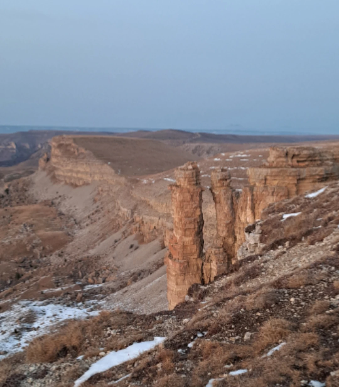 Ездили на плато Бермамыт. Очень понравились пейзажи. Дорога не простая, т. к. ехали по горе, по