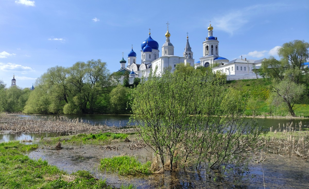 Боголюбово и храм Покрова на Нерли