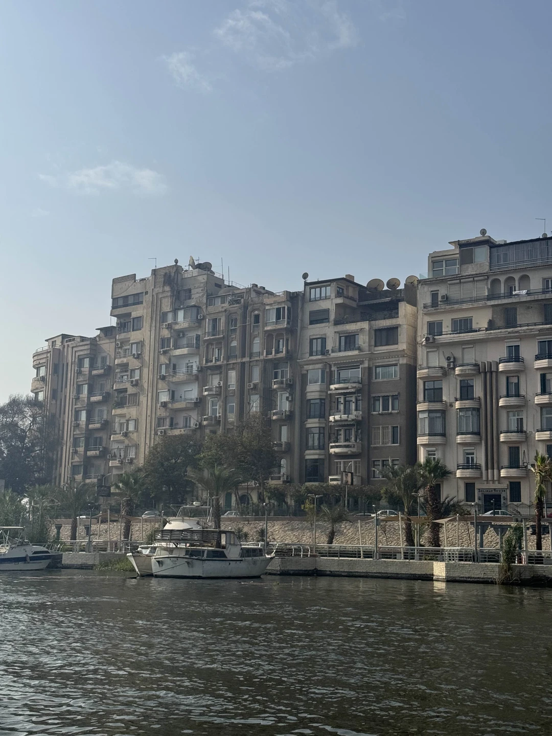 Это была очень увлекательная и очень классная экскурсия. Были в старом историческом музее, где нам очень