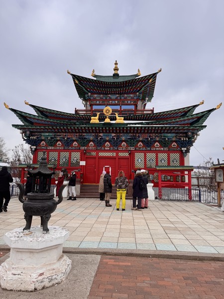 Посещение Улан-Удэ было в рамках поездки на Байкал. Один день мы захотели провести в столице Бурятии