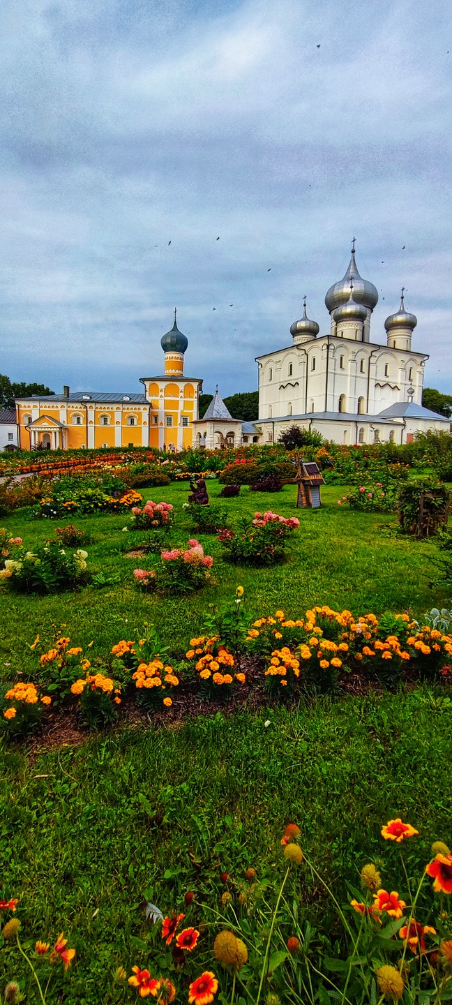 Автобусная экскурсия из СПб в Великий Новгород (Екатерина)