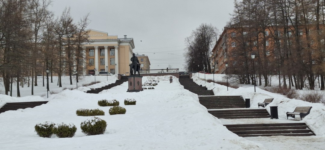Почувствовать Петрозаводск: особенная пешеходная прогулка (Сусанна)