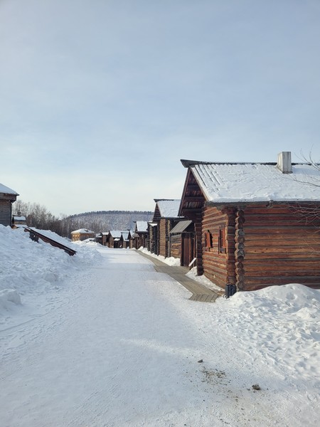 Спасибо Олегу за проведенную экскурсию. Заранее все обговорили, обсудили план поездки, даже кафе забронировали на нужное