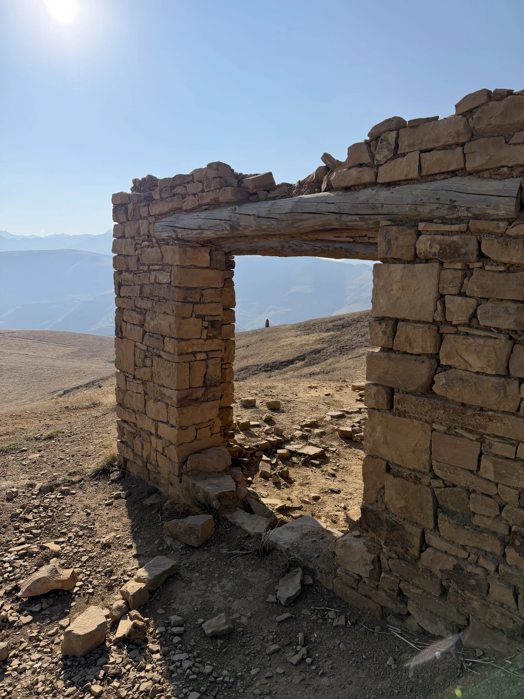 Были на экскурсии в Аул Гамсутль 16 ноября 2025г. Наш гид был Тимур! Добрейшей души человек!