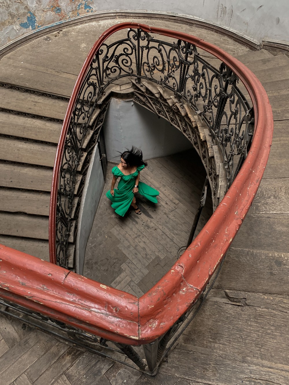 Фотопрогулка по скрытым уголкам Тбилиси (16/23)