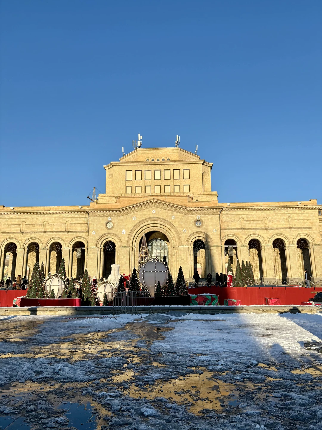 Свидание с Ереваном каждый день (Илья)