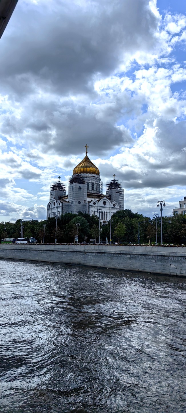 Речная прогулка по центру Москвы от парка «Зарядье» (круговая) (Вадим)