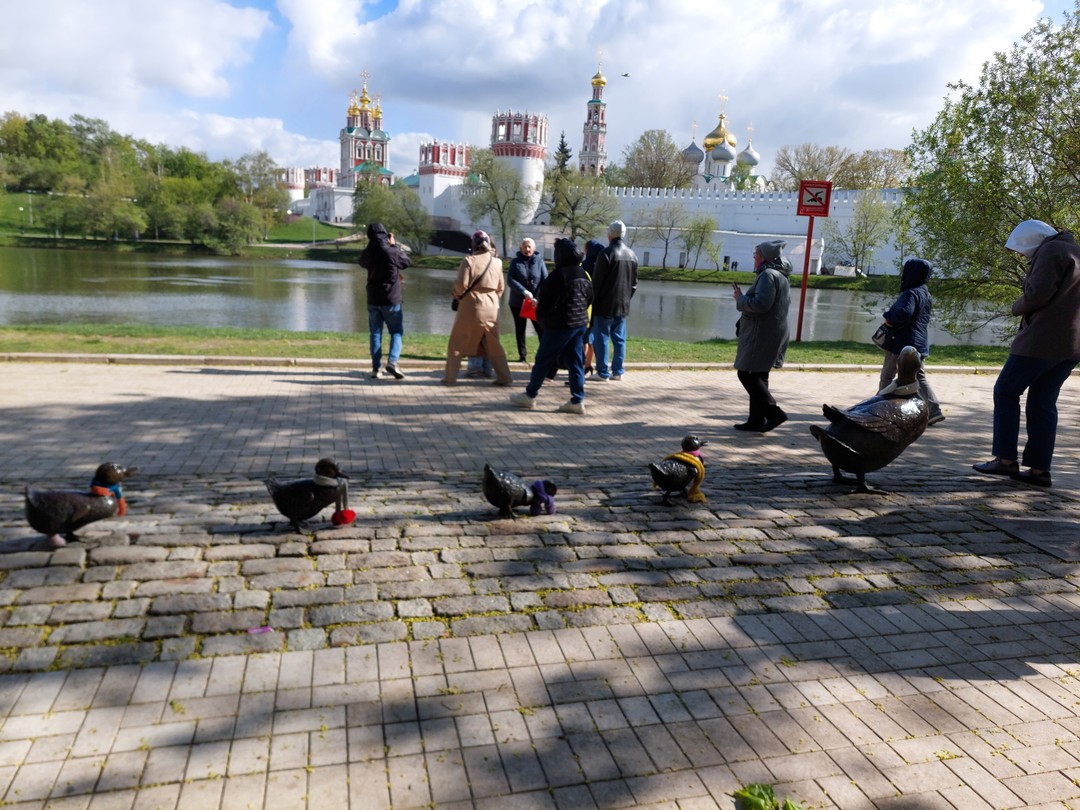 Классическая обзорная экскурсия по Москве на автобусе (Лариса)