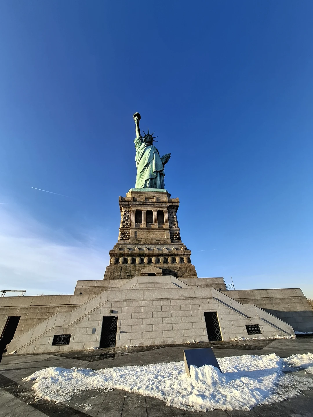 Светлана - великолепный гид! На протяжении шести часов ей удавалось держать внимание всех членов нашей семьи