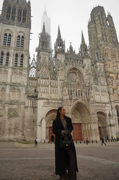 Это была потрясающая фотопрогулка по Этрета и Руану! Этрета и Руан покорили своей красотой, а фотографии