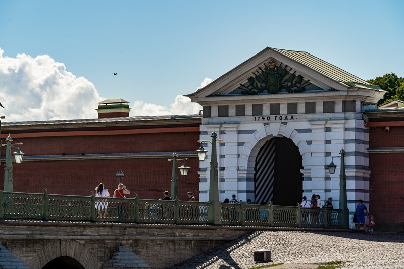 Обзорная экскурсия по Петропавловской крепости
