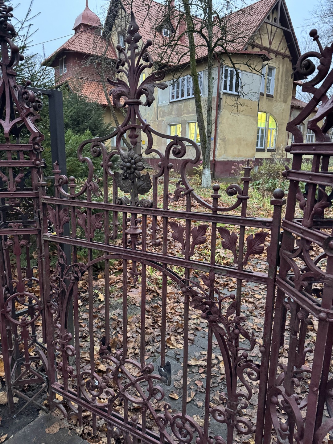 Эта экскурсия обязательна, после знакомства с Калининградом. Советую выделить половина дня, чтобы узнать этот потрясающий район